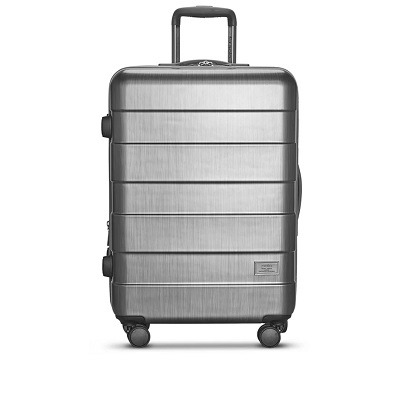 1. Solo Sustainable Lightweight Carry-on